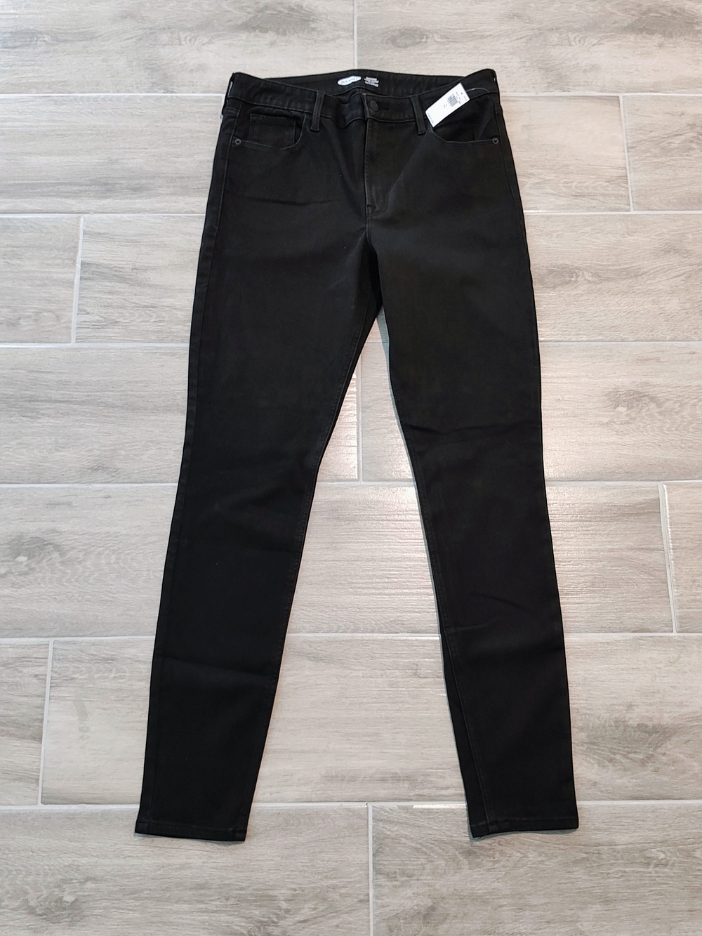 Black High-Rise Skinny Jeans